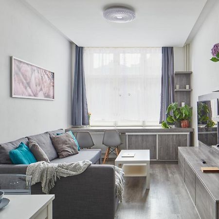 Minimalist Apartment On Wenceslas Square By Prague Days Exteriér fotografie