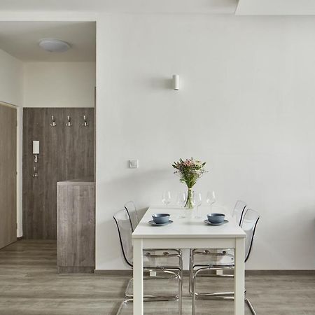 Minimalist Apartment On Wenceslas Square By Prague Days Exteriér fotografie